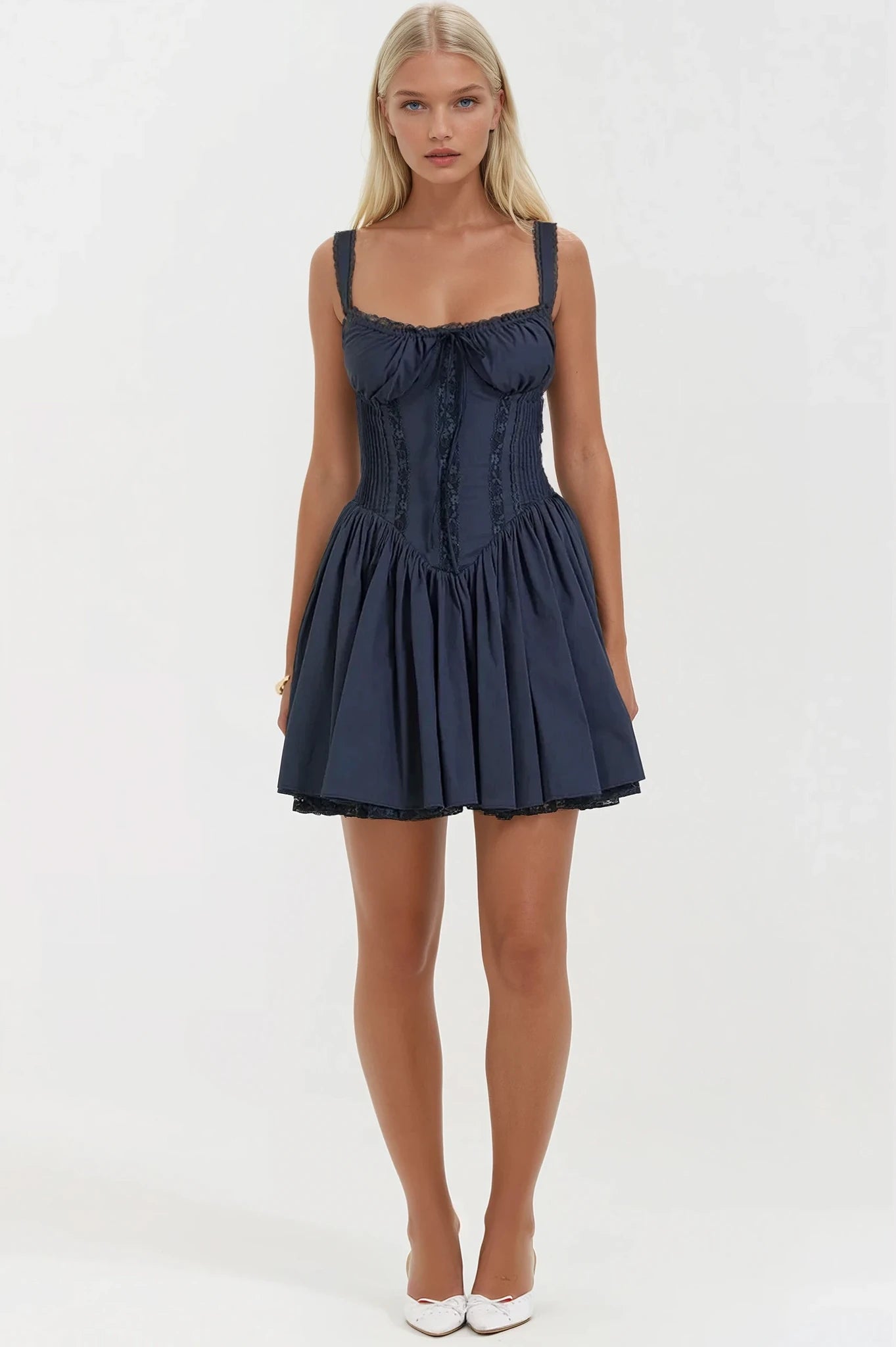 adelle mini dress Adele Mini Dress en saison