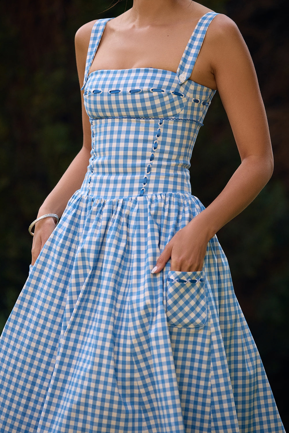 Charming Gingham Midi Dress with Pockets