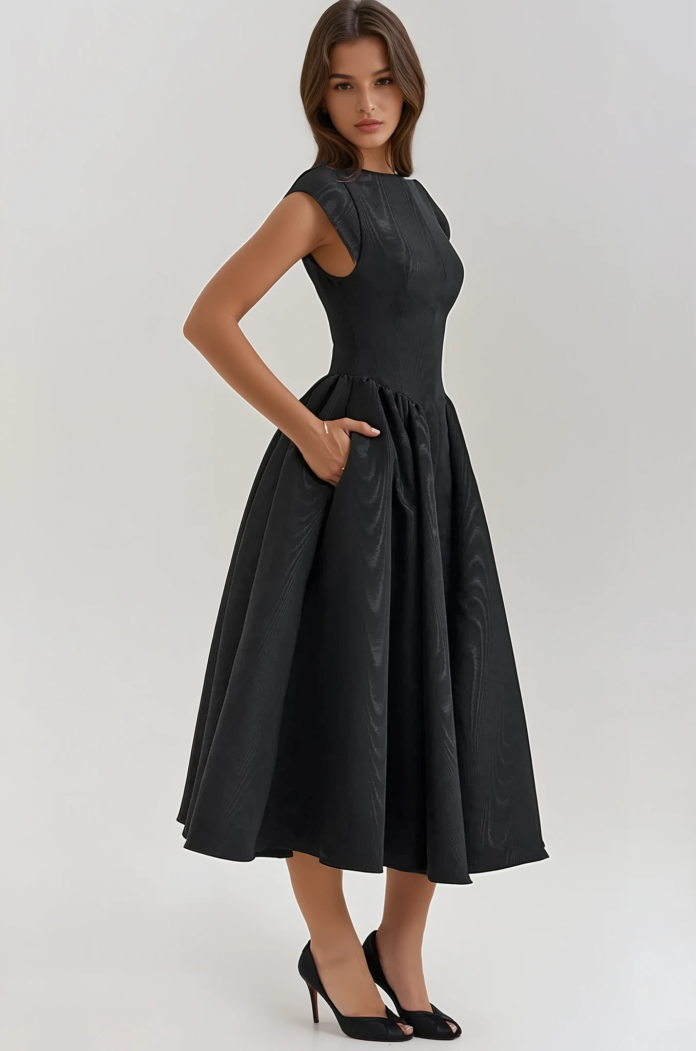Evangeline Backless Pleated Midi Dress