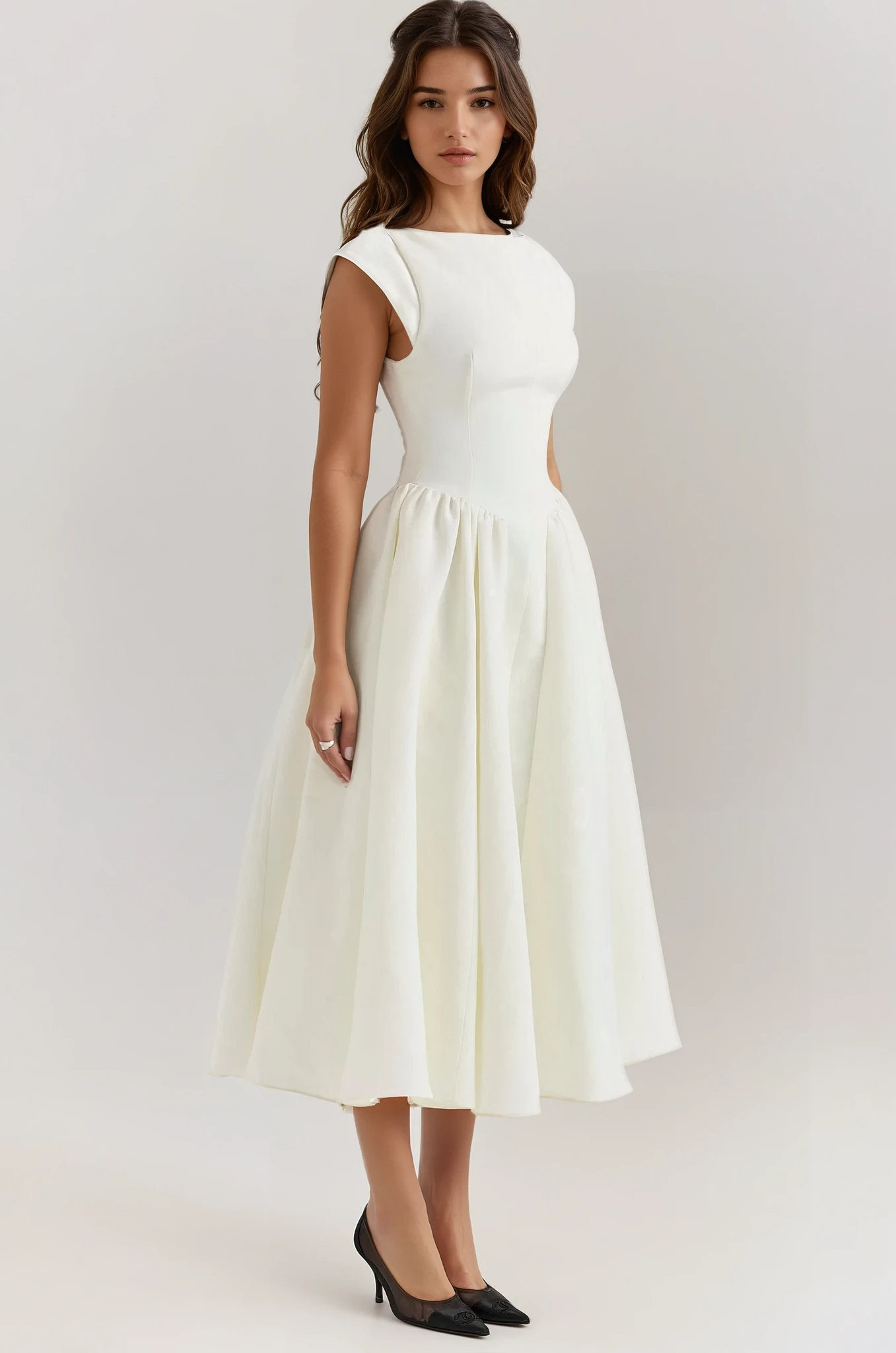 Evangeline Backless Pleated Midi Dress