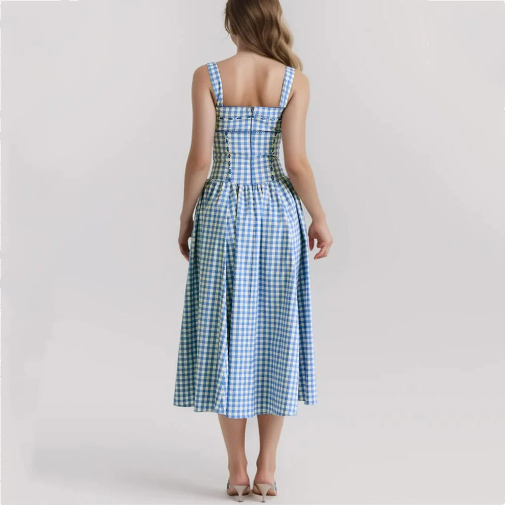 Charming Gingham Midi Dress with Pockets